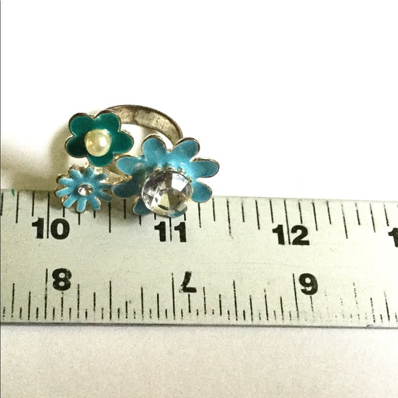 Adjustable Ring - Picture 3 of 5